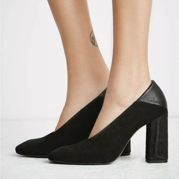 Free People Black Block Heel Pumps - Picture 3 of 6